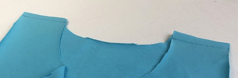 Blog-Inhaltsbild für 'Bolero nähen für Nähanfänger'