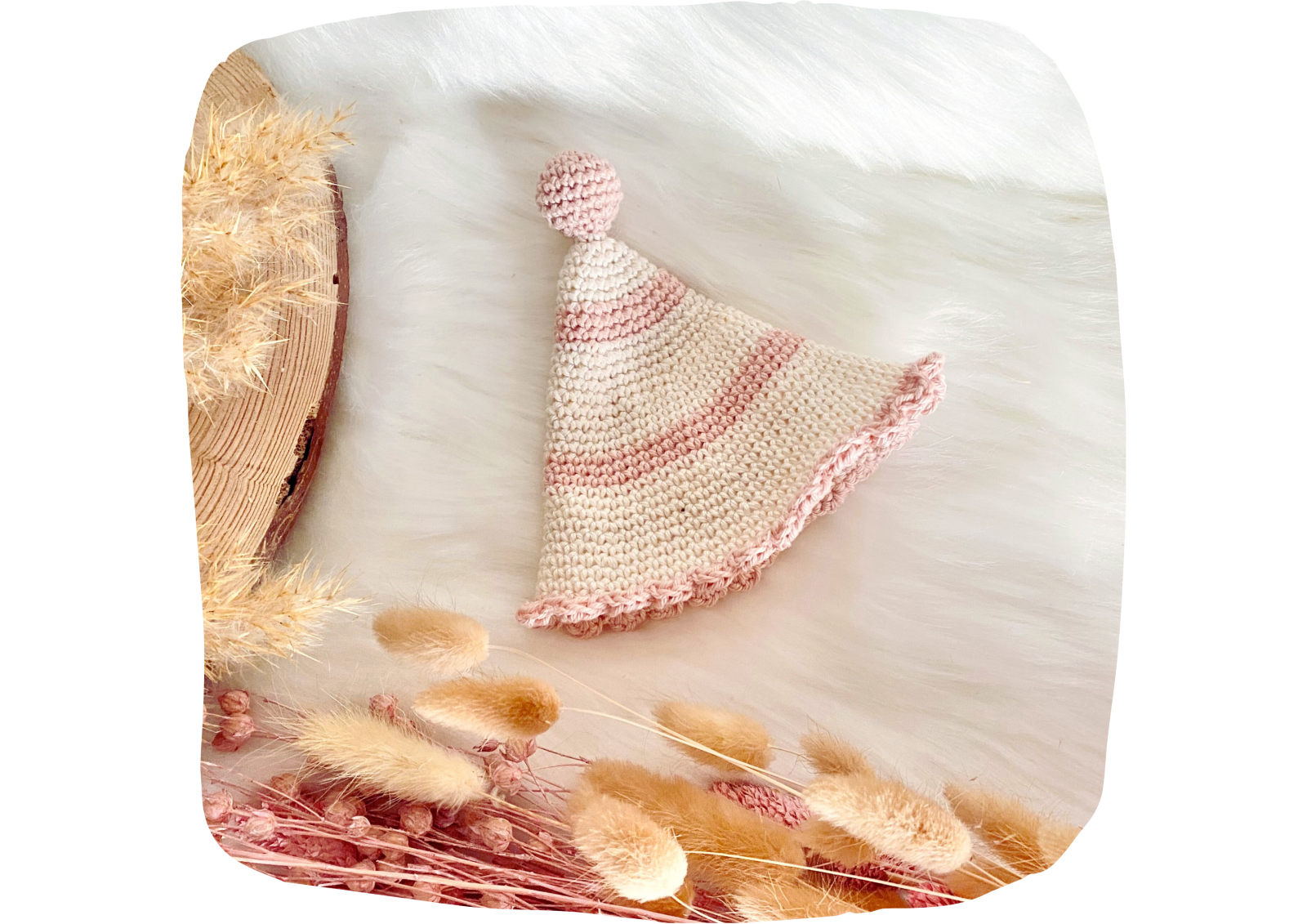 Blog-Inhaltsbild für 'Maus Lena, kostenlose Häkelanleitung von Wolldiamant'