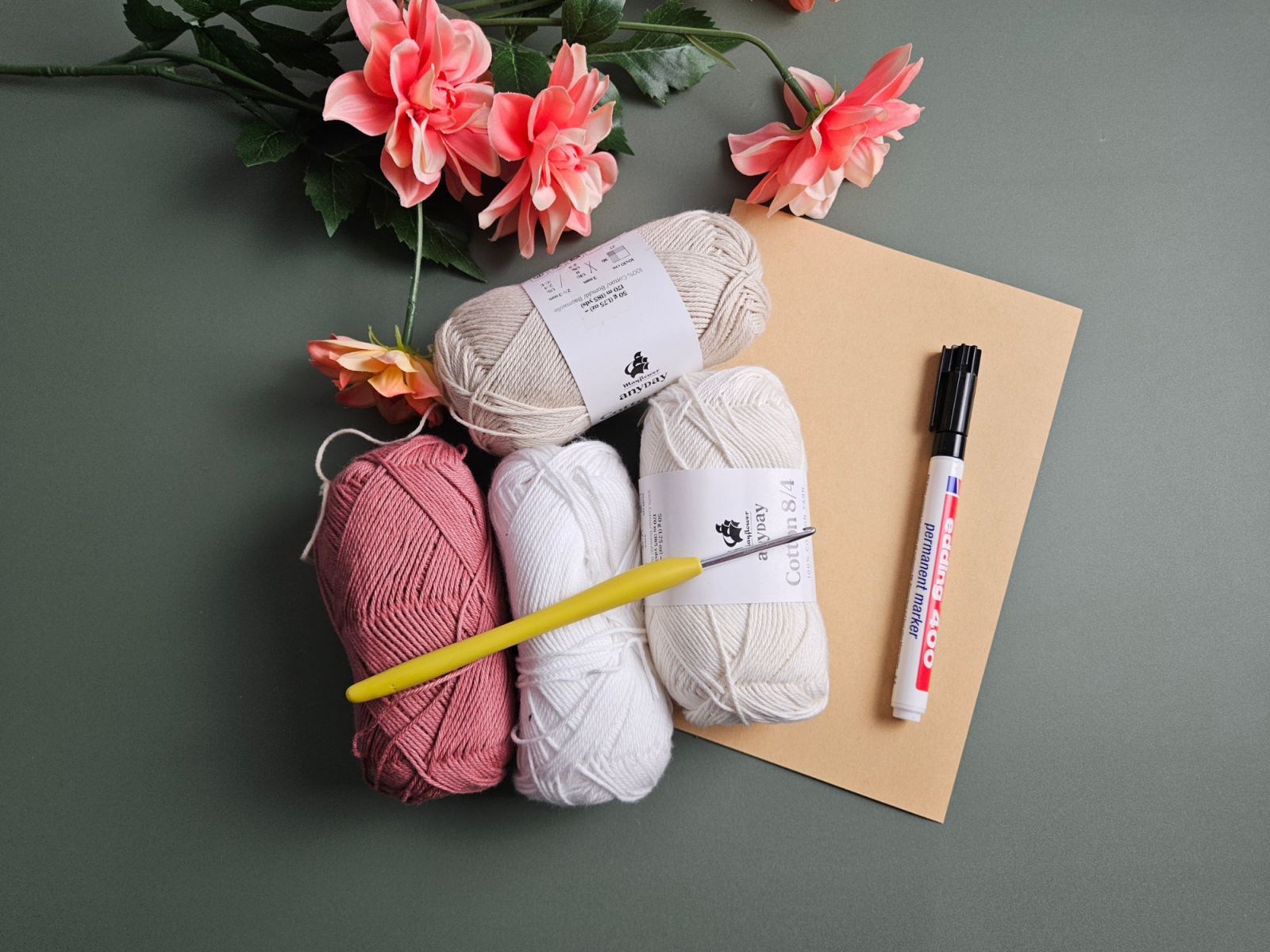 Blog content image for 'Crochet Projects for Mother’s Day #2: Card with Crocheted Appliqué'