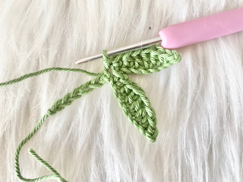 Blog-Inhaltsbild für '5. Herzensdiamanten von Wolldiamant: Der Keimling- ​​​​​​​Vielleicht wächst gerade mehr in dir, als du sehen kannst.'