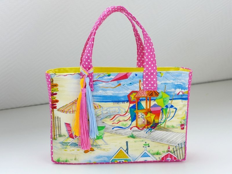 Blog-Inhaltsbild für 'Eine Kindertasche wie aus dem Bilderbuch - Schritt-für-Schritt-Nähanleitung'