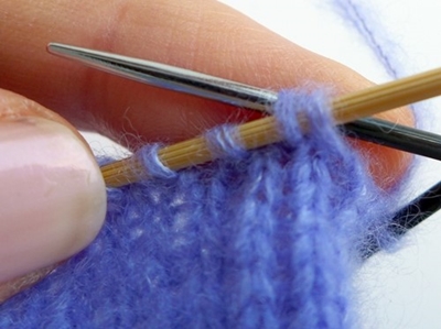 Blog-Inhaltsbild für 'Kostenlose Strickanleitung - Pulswärmer Deluxe'