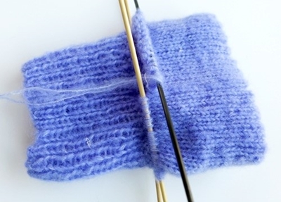 Blog-Inhaltsbild für 'Kostenlose Strickanleitung - Pulswärmer Deluxe'