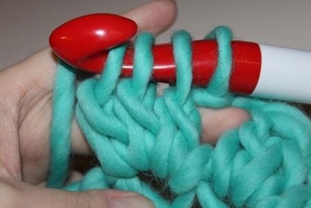 Blog-Inhaltsbild für 'kostenlose Anleitung für einen Vorleger, Teppich „Mein Zuhause“ in 2 Größen'