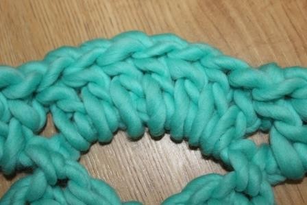 Blog-Inhaltsbild für 'kostenlose Anleitung für einen Vorleger, Teppich „Mein Zuhause“ in 2 Größen'