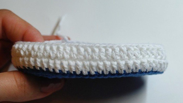 Blog-Inhaltsbild für 'Häkelanleitung Baby- Turnschuhe'