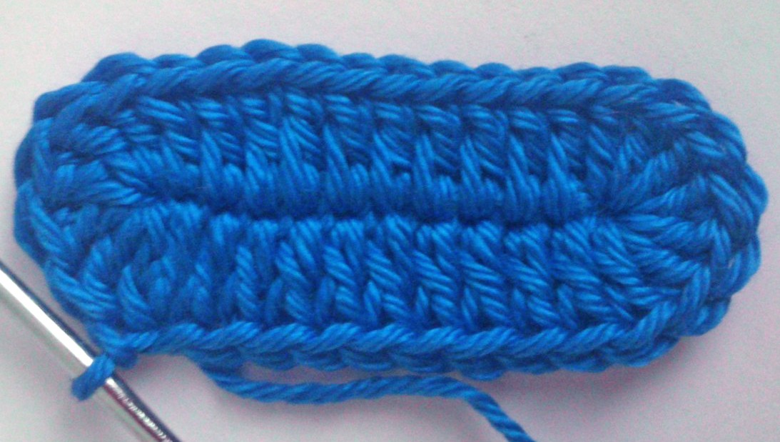 Blog-Inhaltsbild für 'Häkelanleitung Baby-Schuhe für Jungen & Mädchen'