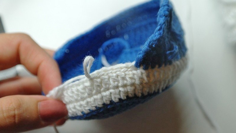 Blog-Inhaltsbild für 'Häkelanleitung Baby- Turnschuhe'