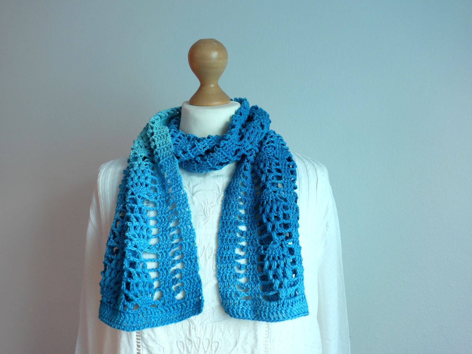 Blog-Inhaltsbild für 'Kostenlose Anleitung für einen Schal im Ananasmuster'