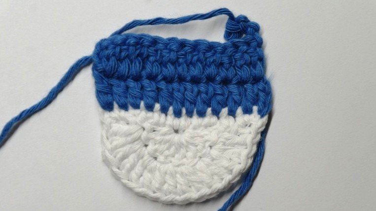 Blog-Inhaltsbild für 'Häkelanleitung Baby- Turnschuhe'