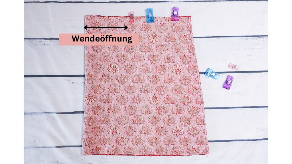 Blog-Inhaltsbild für 'Tabletkissen nähen - kostenlose Nähanleitung'