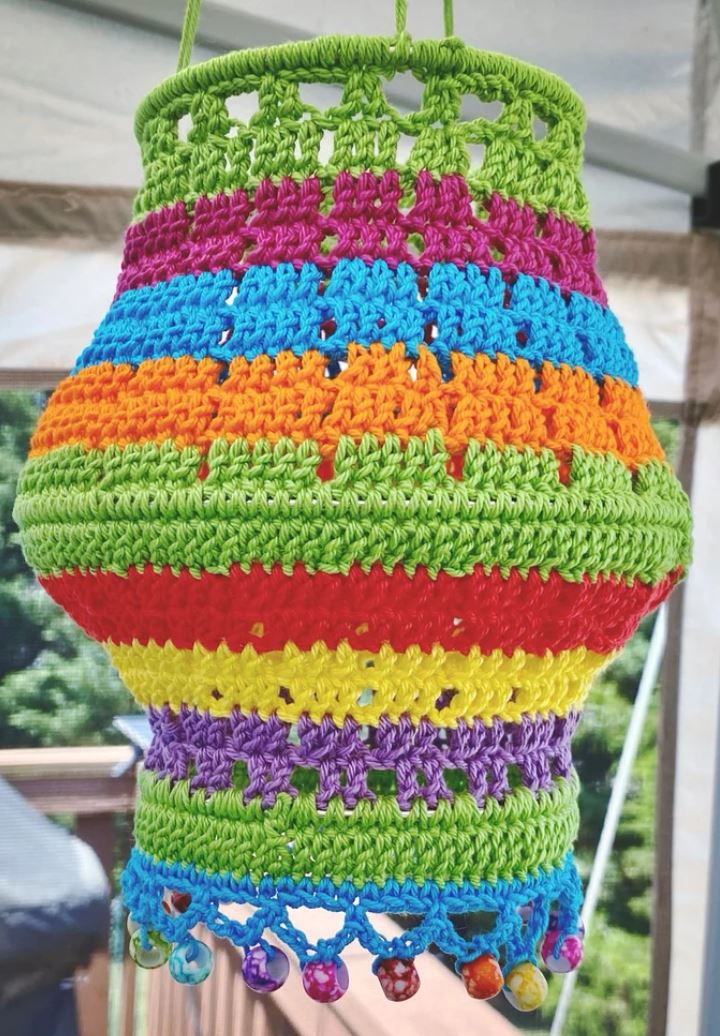 Blog-Inhaltsbild für 'Fadenspannung beim Häkeln: Warum dein Ergebnis trotz exakter Befolgung der Anleitung ganz anders aussehen kann ... und was du dagegen tun kannst'