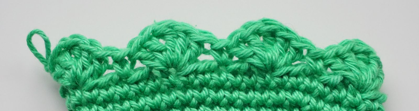 Blog-Inhaltsbild für 'Häkelanleitung Eierwärmer Tannenbäumchen - Freebie'