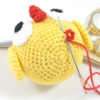 Blog-Inhaltsbild für 'Witziges Küken: Amigurumi, Osterdeko, Schlüsselanhänger, Mitbringsel (Häkelanleitung)'
