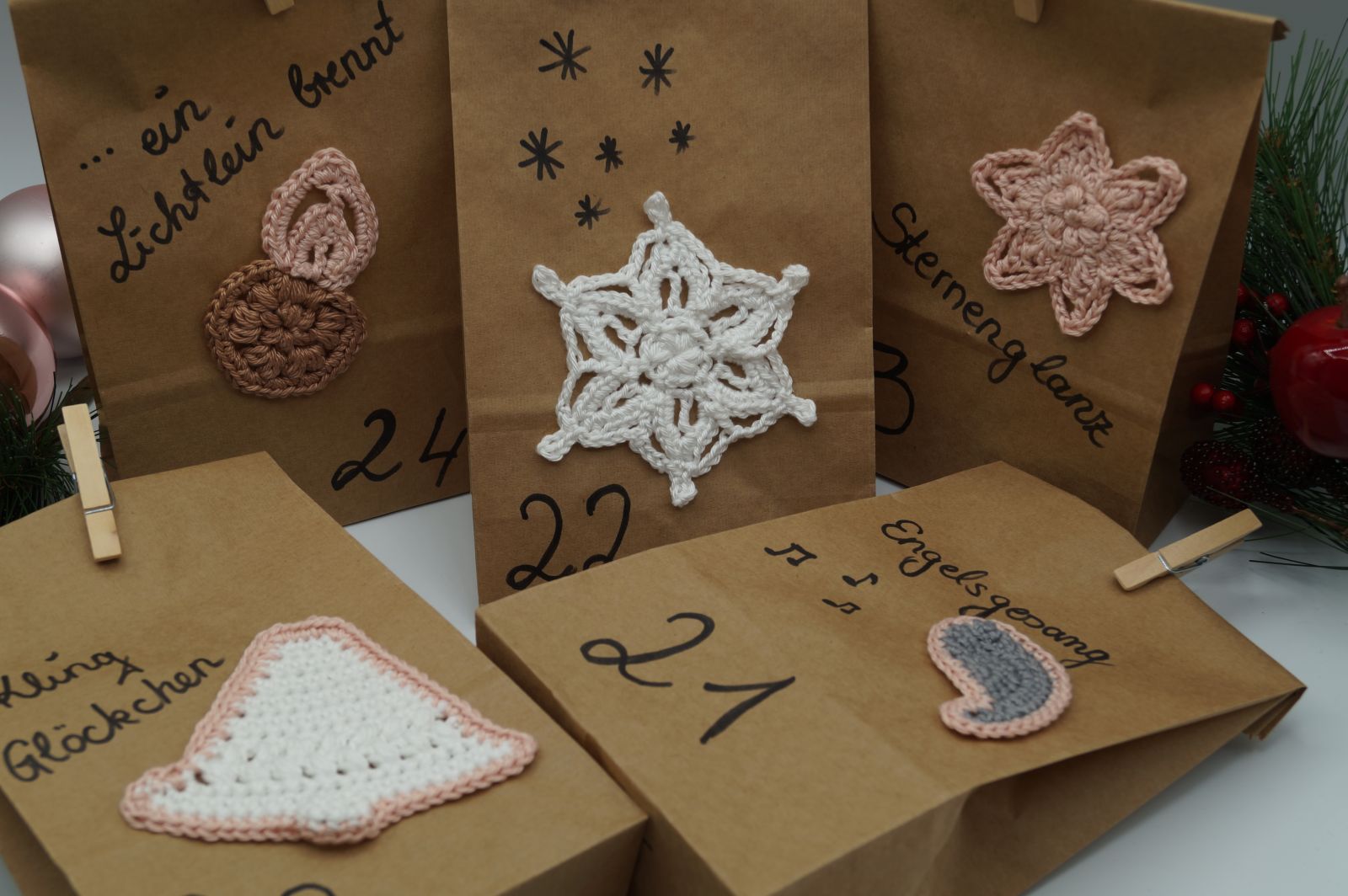 Blog-Inhaltsbild für 'Schneeflocke, kostenlose Häkelanleitung'