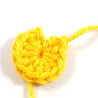 Blog-Inhaltsbild für 'Kostenlose Häkelanleitung - Narzisse'