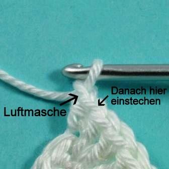 Blog-Inhaltsbild für 'Kostenlose Häkelanleitung: Blume mit Blättern in 3 Varianten'