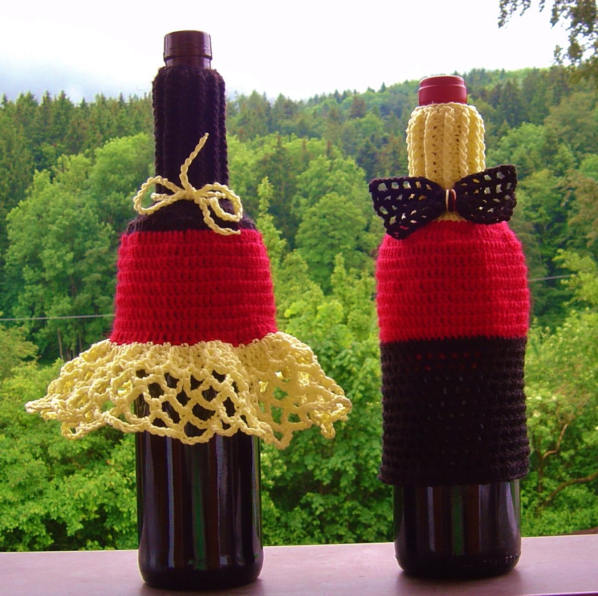 Blog-Inhaltsbild für 'Gratis-Häkelanleitung Deko-Fliege im Lochmuster'