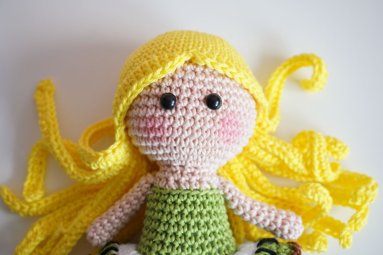 Blog-Inhaltsbild für 'Häkelanleitung Tutti Frutti Girl Kiwi'