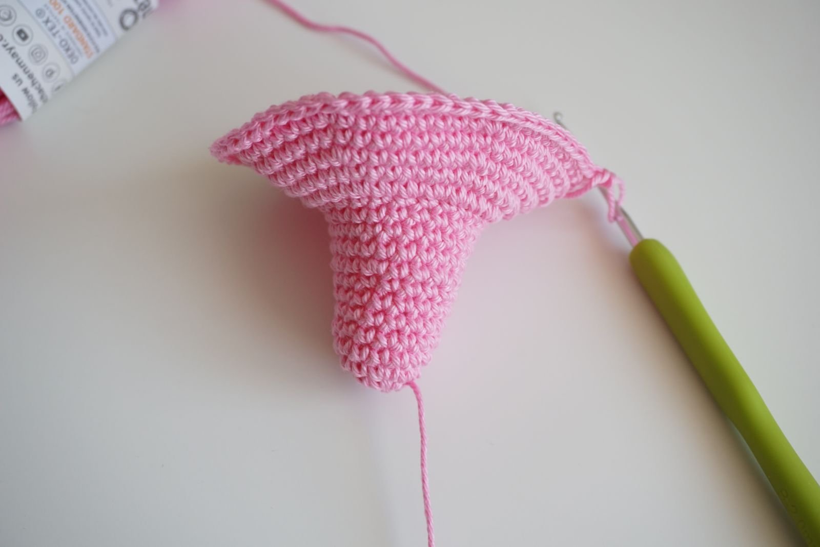 Blog-Inhaltsbild für 'Häkelanleitung Tulpe im Topf'