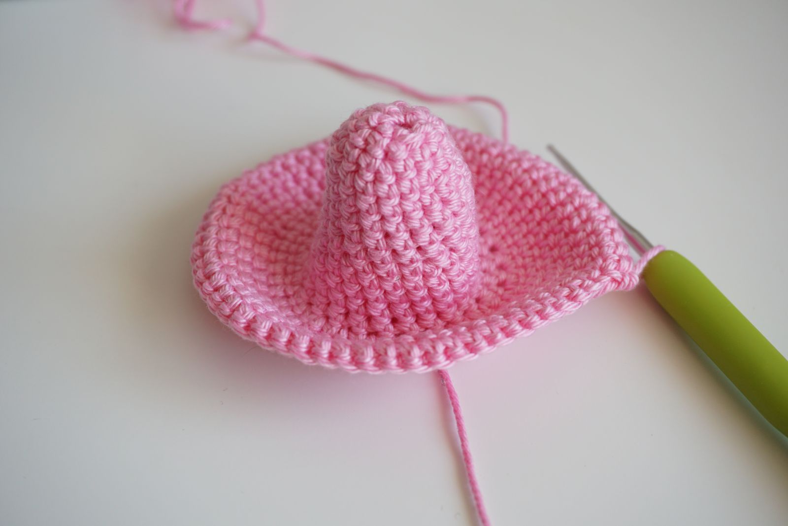 Blog-Inhaltsbild für 'Häkelanleitung Tulpe im Topf'