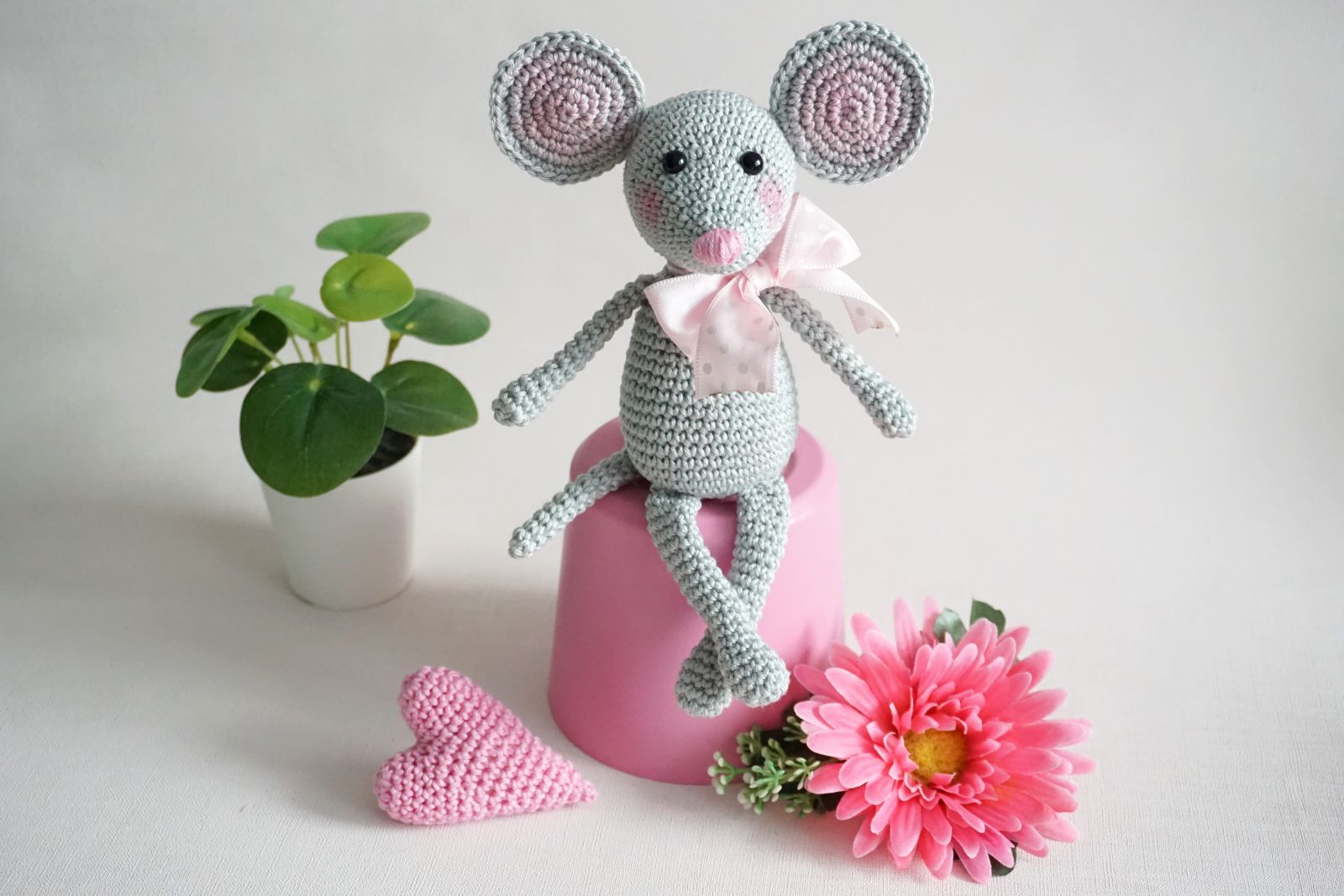 Blog-Inhaltsbild für 'Häkelanleitung Mäuschen - Freebie'