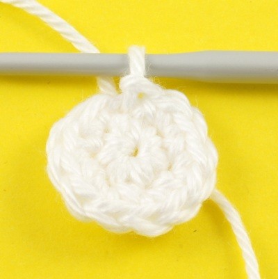 Blog-Inhaltsbild für 'Kostenlos! Engel: Streudeko, Applikation, Anhänger. Häkelanleitung'