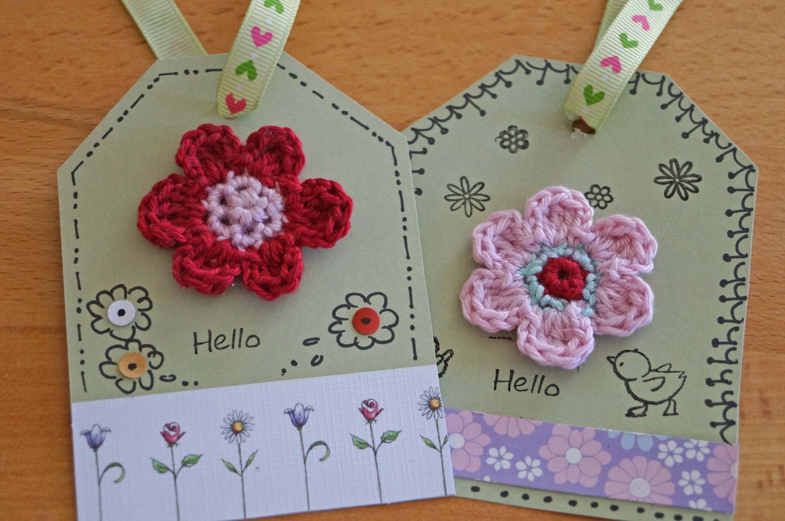 Blog-Inhaltsbild für 'Frühlingskarten und Osterkarten gestalten mit gehäkelten Blümchen'