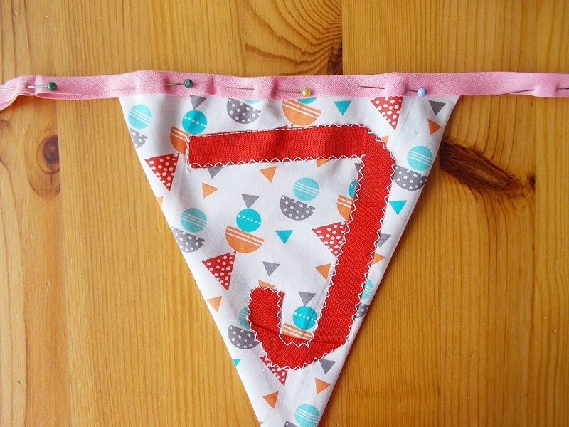 Schrägband feststecken