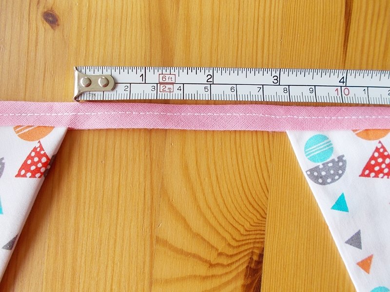 Maß Abstand der Wimpel