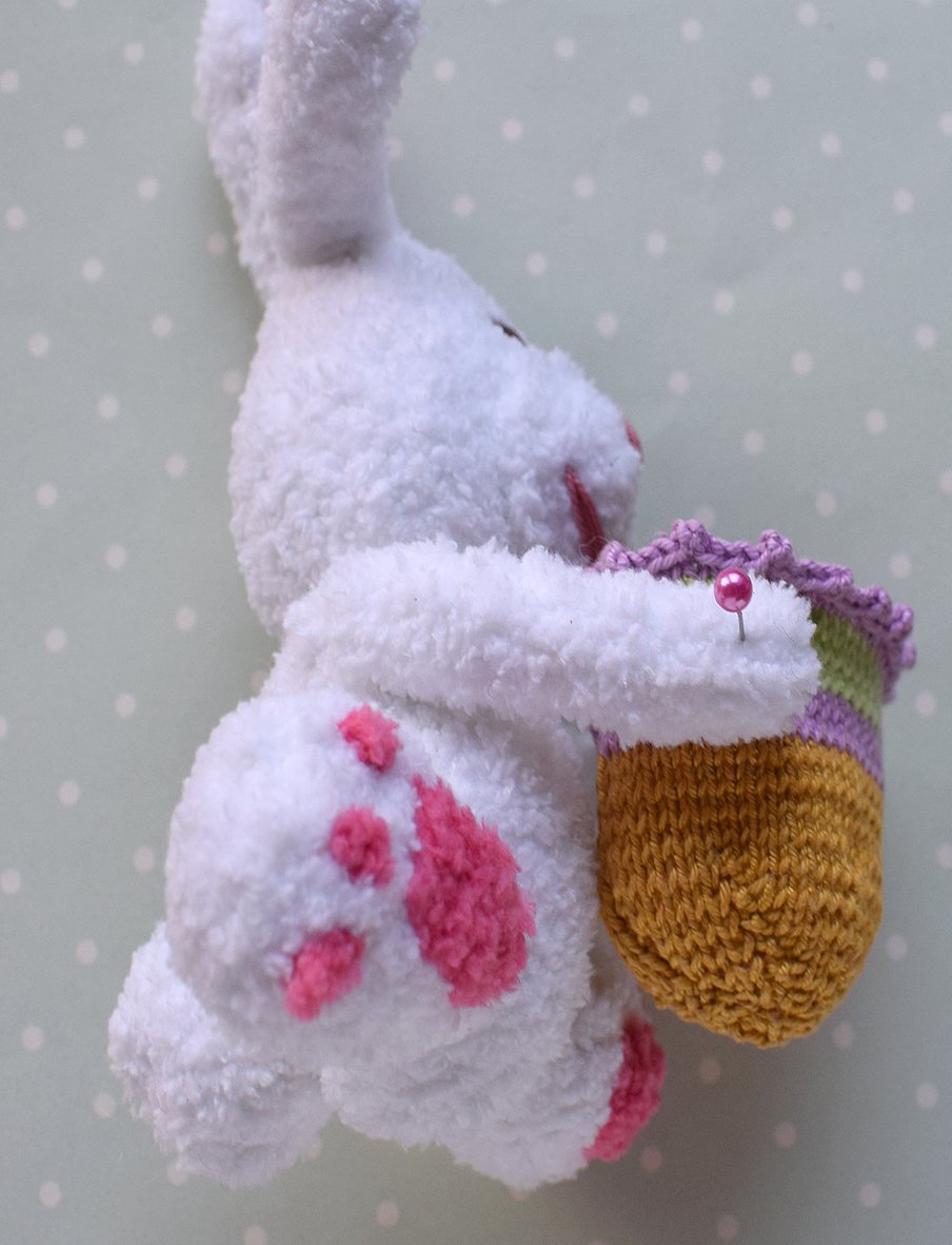 Blog content image for 'The Easter Bunny. 2 in 1 - crochet + knitting'