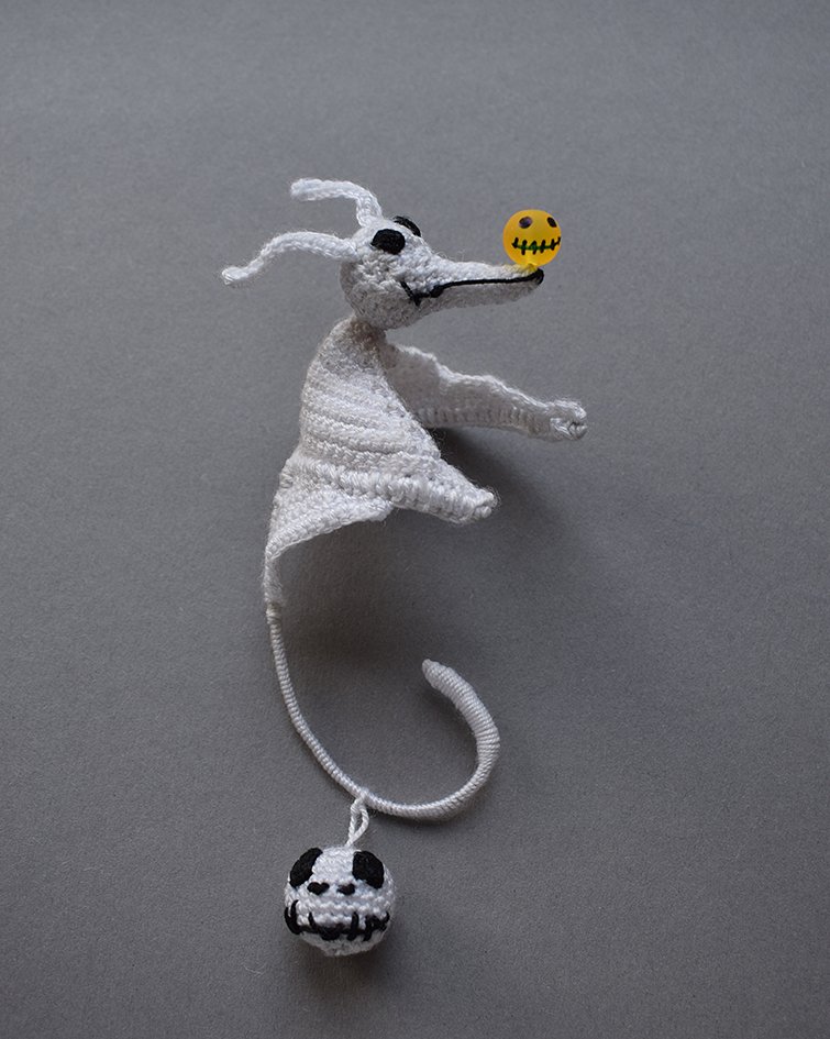 Blog-Inhaltsbild für 'Gratis Häkelanleitung Ohrklemme für Halloween: „Das Hundegespenst“'