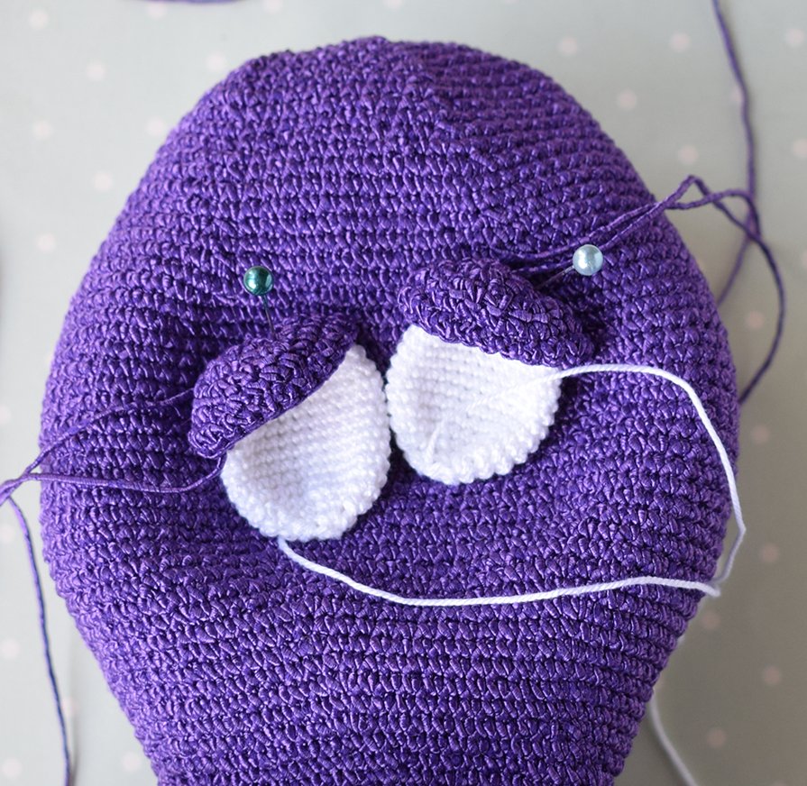 Blog content image for 'Phone stand «Octopus pirate»'