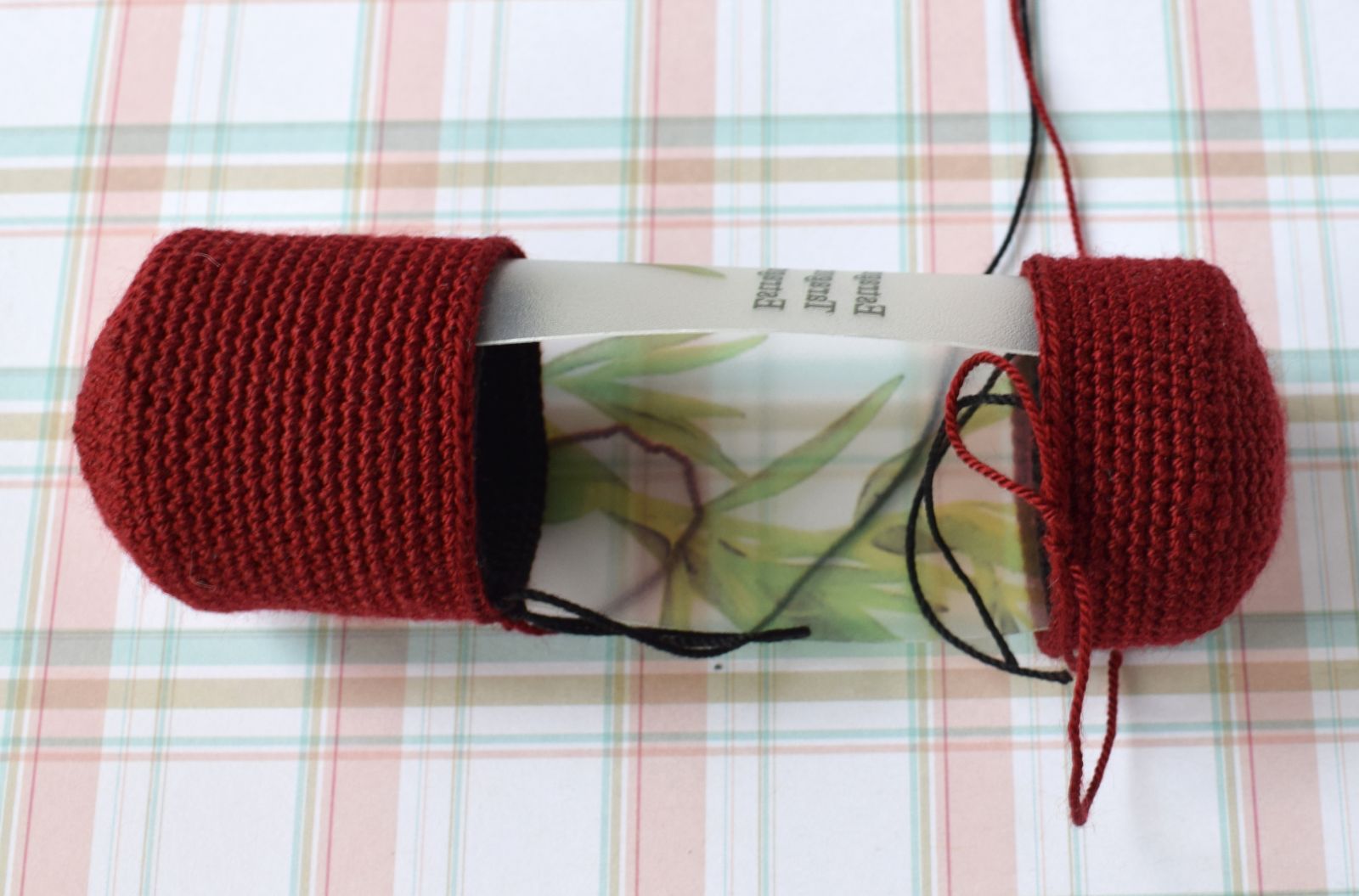 Blog-Inhaltsbild für 'Komischer Nadelaufbewahrer'