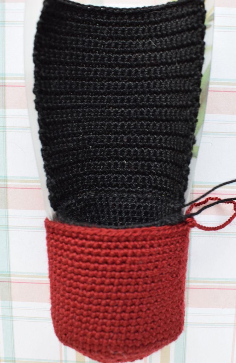 Blog-Inhaltsbild für 'Komischer Nadelaufbewahrer'