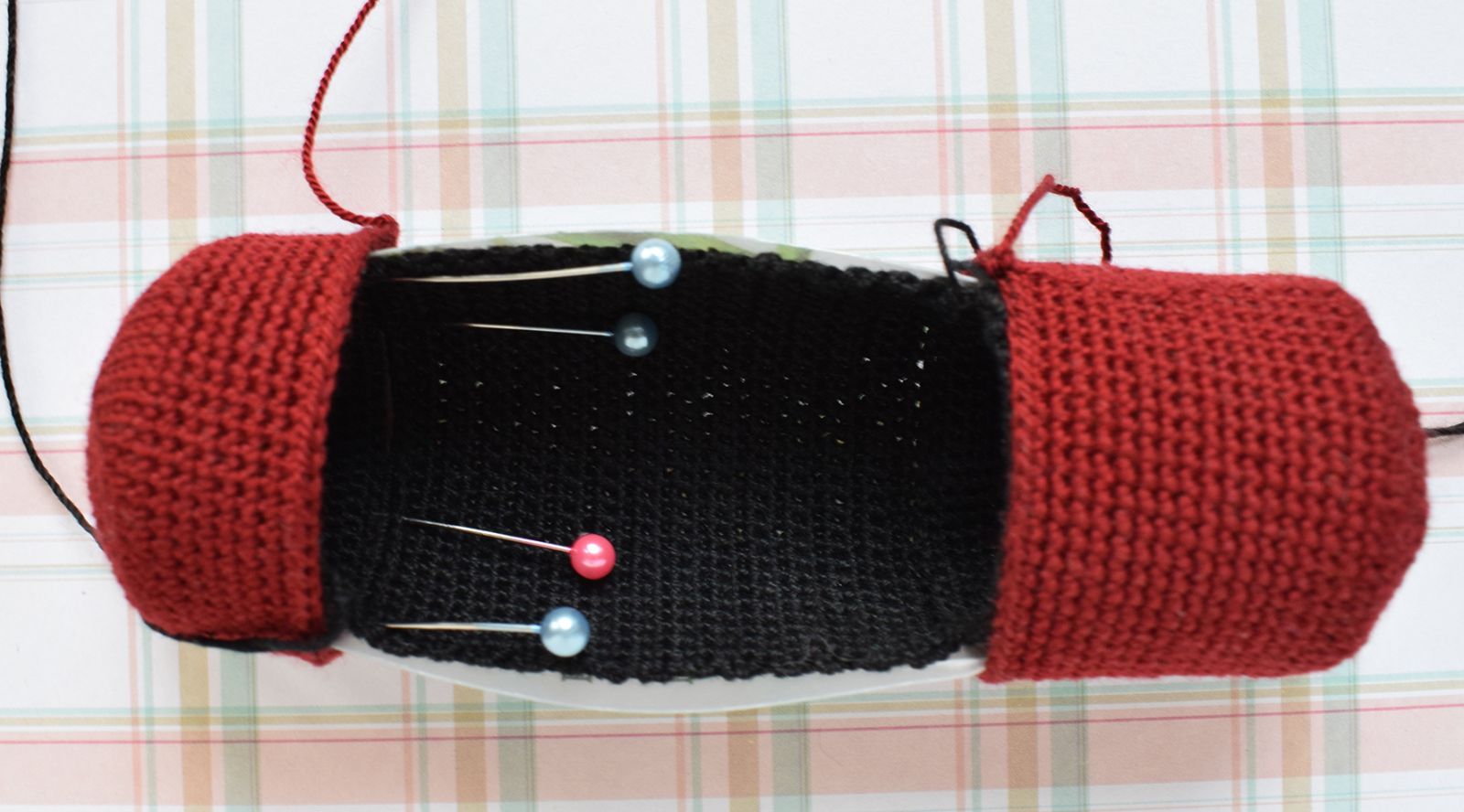 Blog-Inhaltsbild für 'Komischer Nadelaufbewahrer'