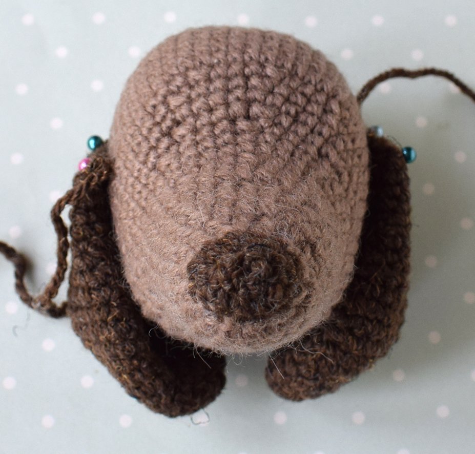 Blog content image for 'Cachepot « Dog ». 2 in 1: Crochet or knit'