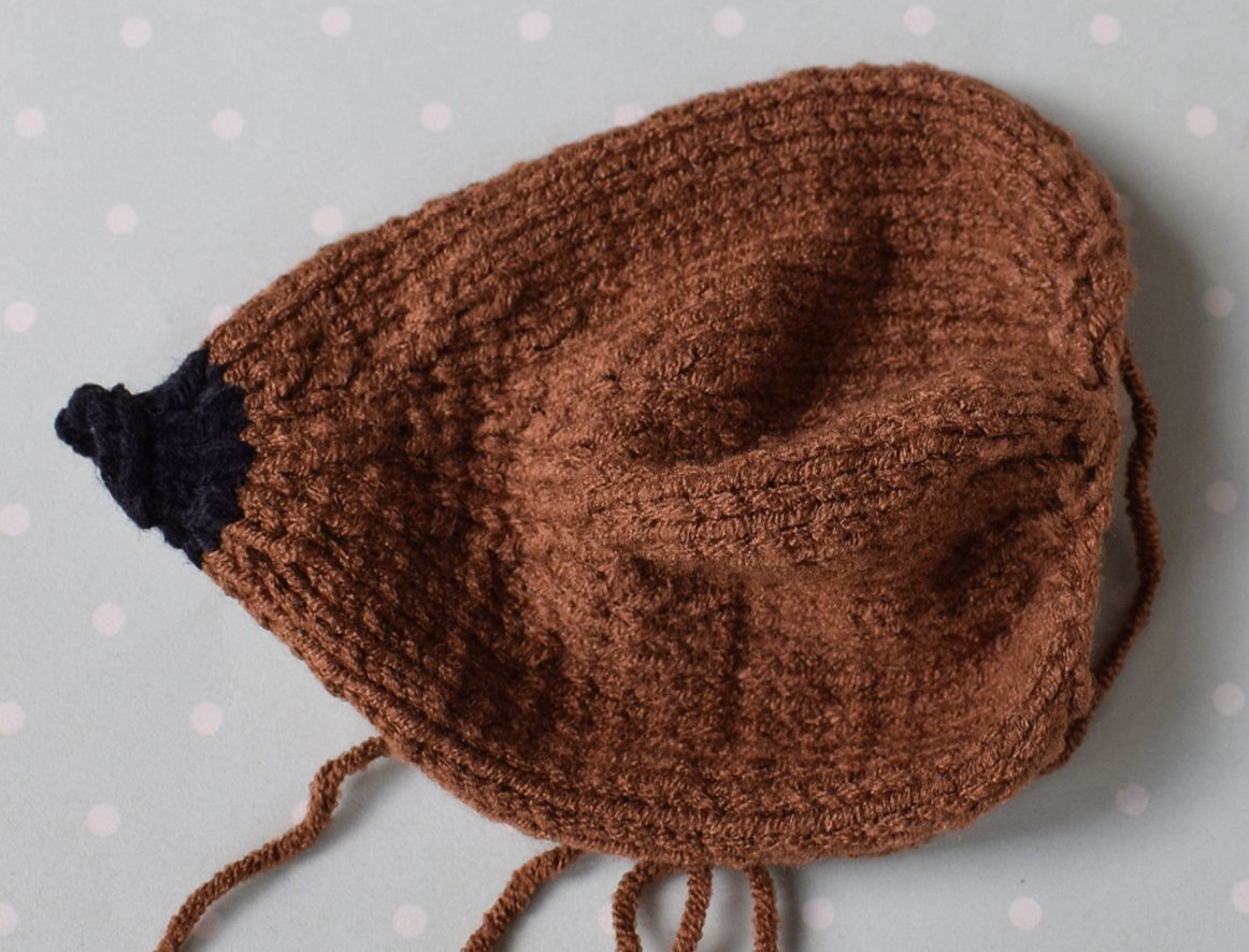 Blog content image for 'Cachepot « Dog ». 2 in 1: Crochet or knit'