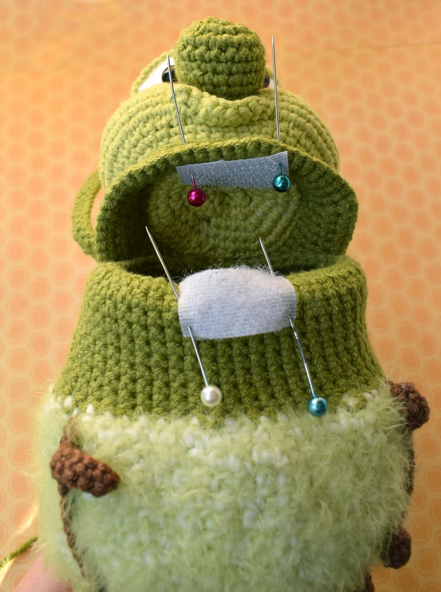 Blog content image for 'Caterpillar cover or case'