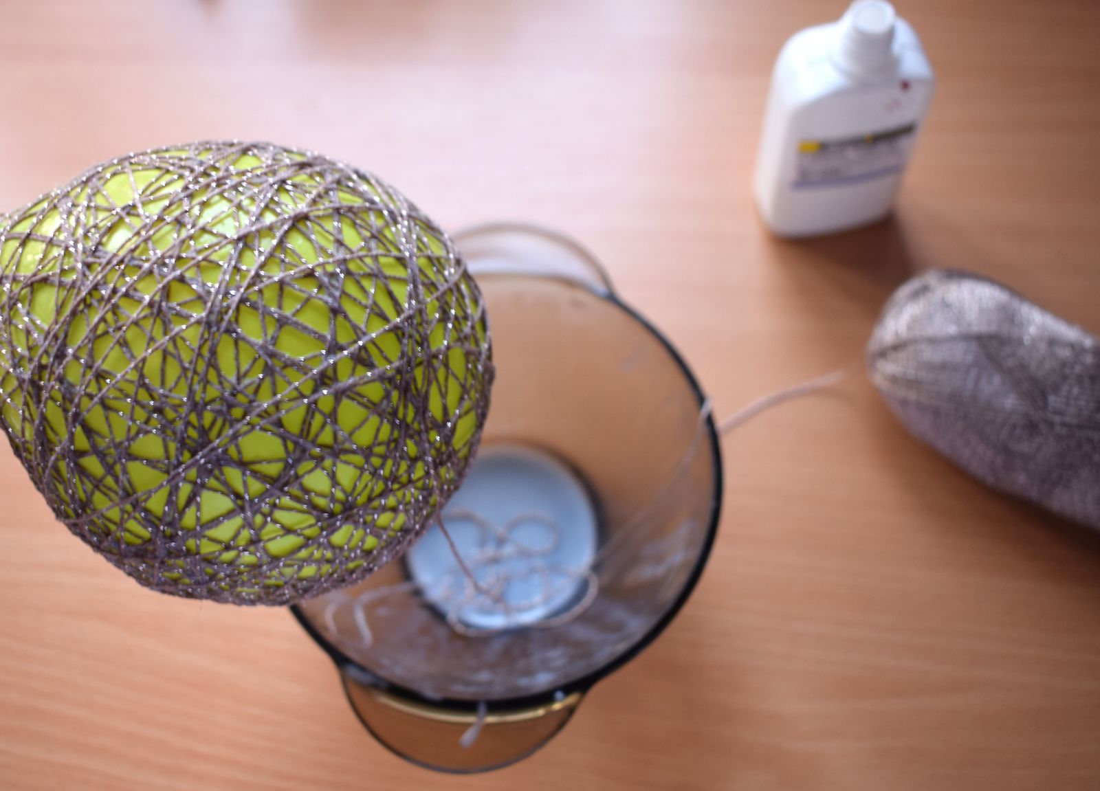 Blog-Inhaltsbild für 'Weihnachtskugel mit Glocke'