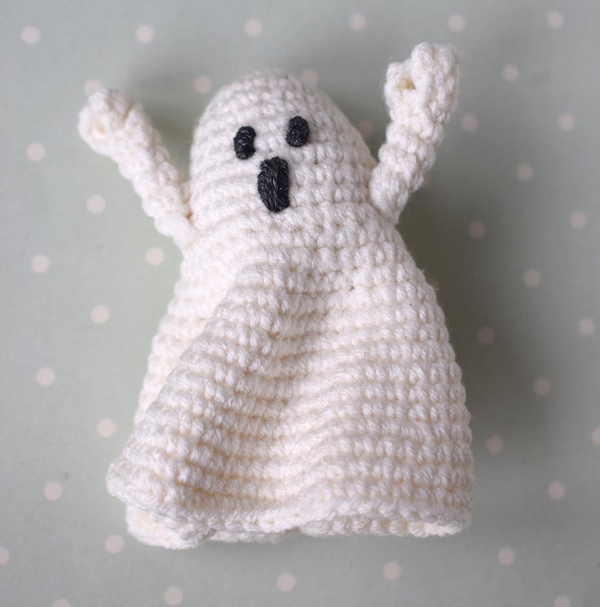 Blog content image for 'Phone stand «Pumpkin and Company»'