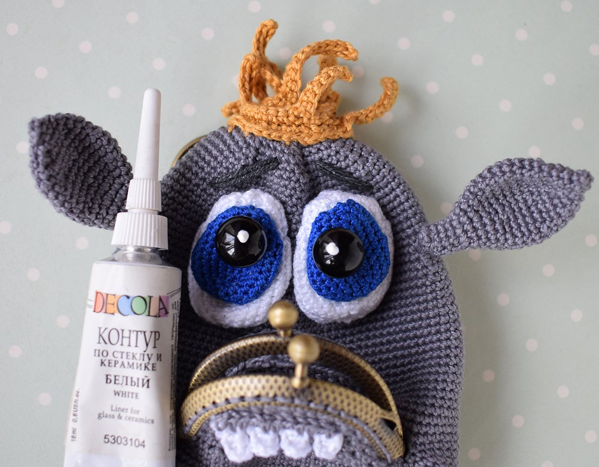 Blog content image for 'Crochet Purse “Monster. Trick or Treat?”'