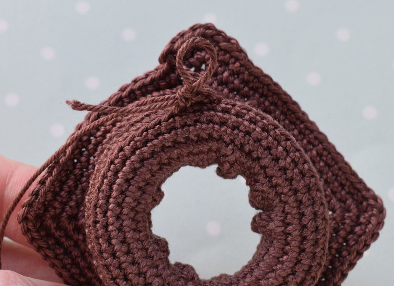 Blog-Inhaltsbild für 'Serviettenring oder Eierhalter "Häuschen"'