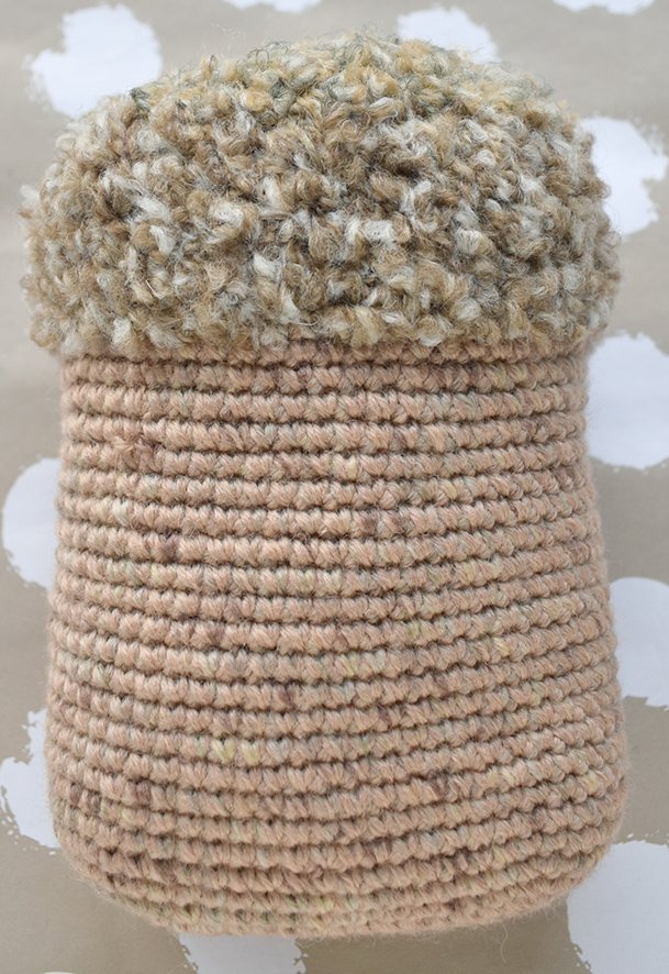 Blog-Inhaltsbild für 'Kissen „Schaf“ – mein neuer Kuschelfreund!'