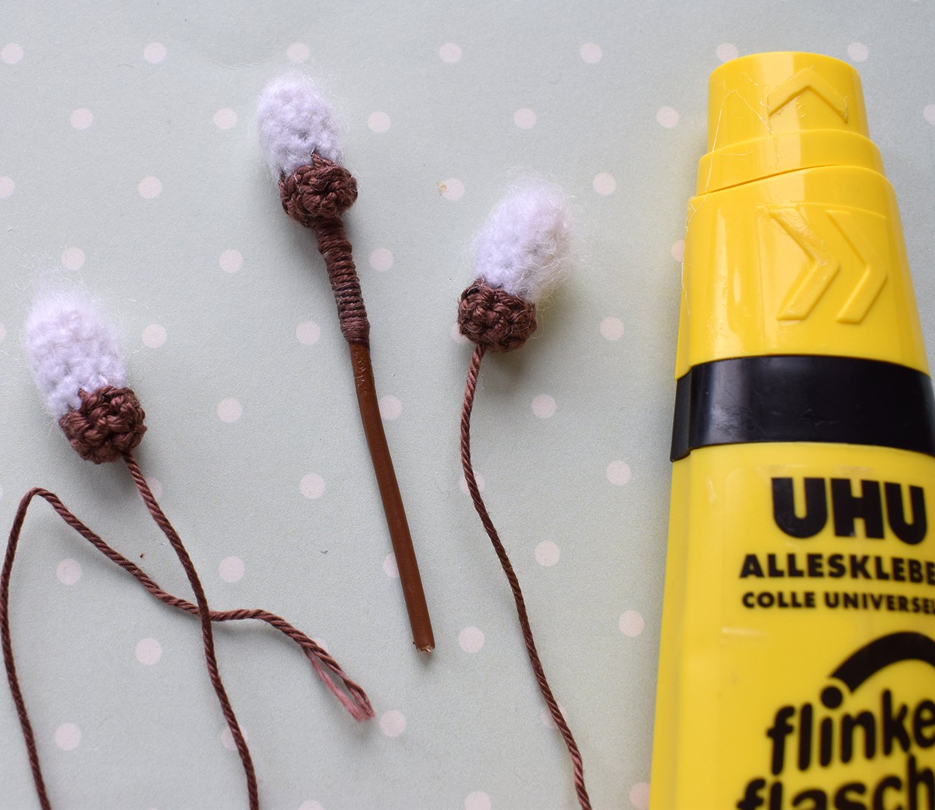 Blog content image for 'Napkin ring or egg holder «Little House»'