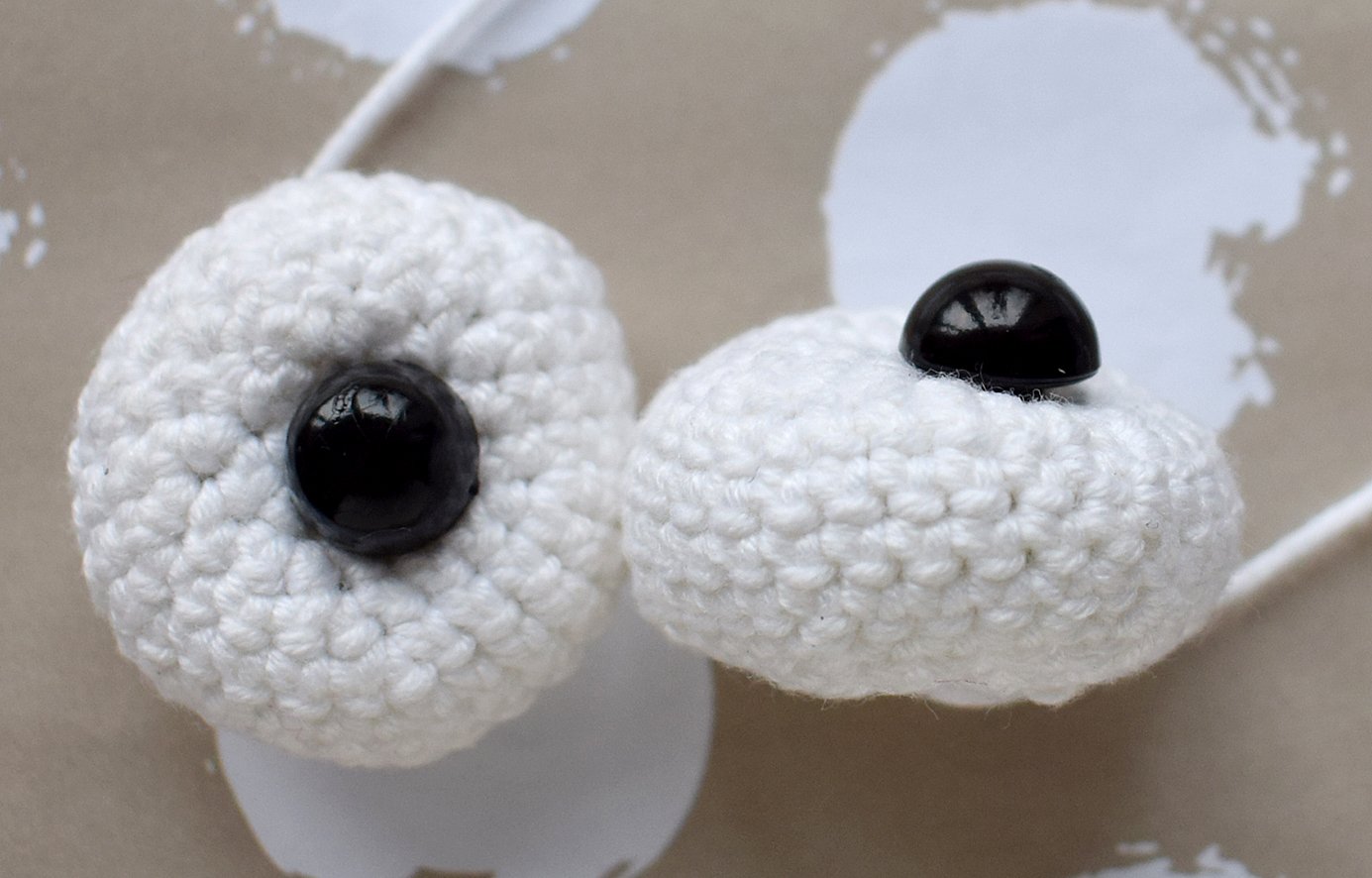 Blog content image for '“Sheep” cushion – my new cuddly friend!'