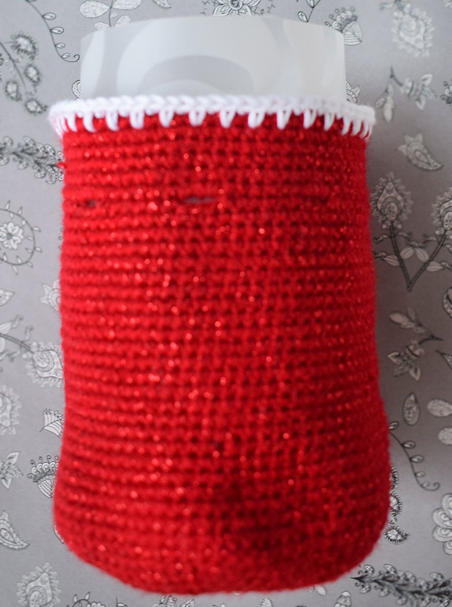 Blog content image for 'Phone stand «Santa's helper»'