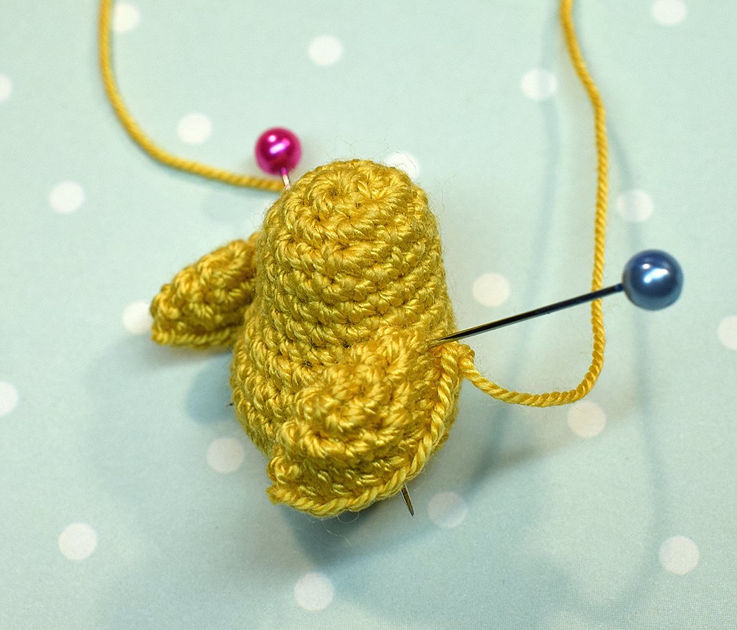 Blog-Inhaltsbild für '"Geschäftsvögel " ist eine Büroklammer für ein Tagebuch.'