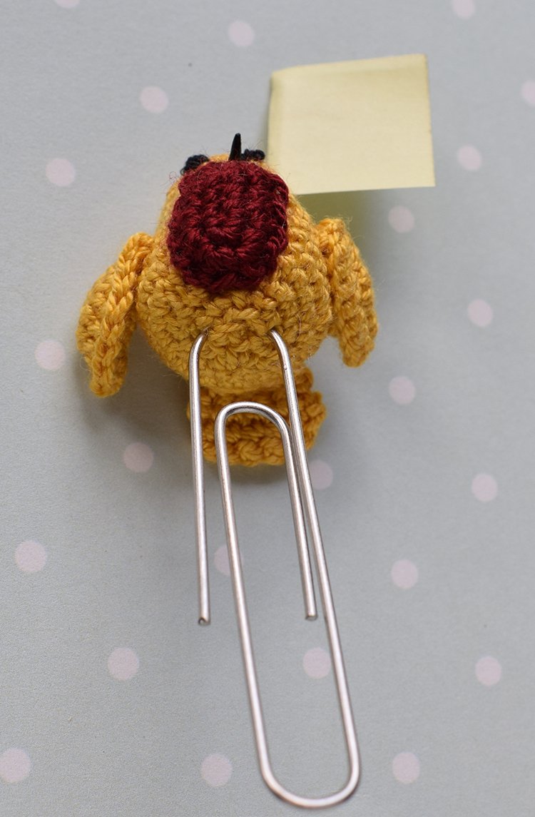 Blog-Inhaltsbild für '"Geschäftsvögel " ist eine Büroklammer für ein Tagebuch.'