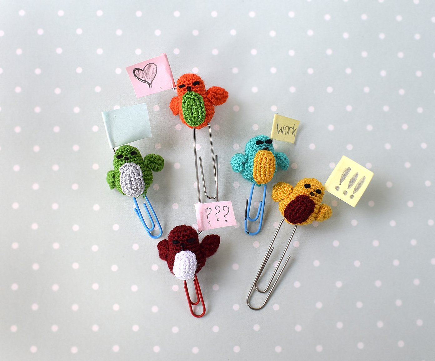 Blog-Inhaltsbild für '"Geschäftsvögel " ist eine Büroklammer für ein Tagebuch.'